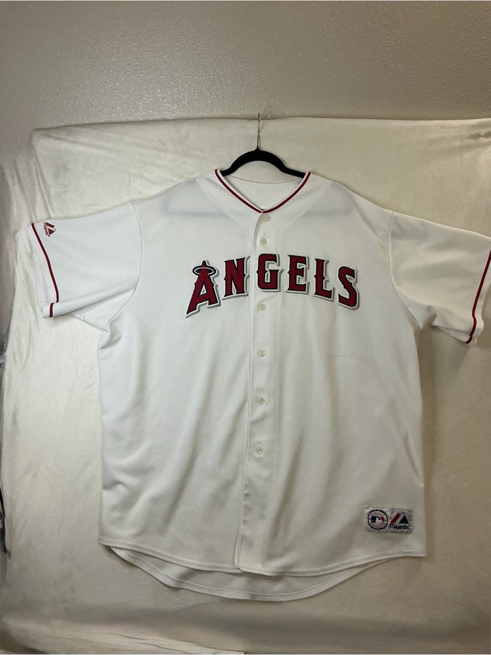 Majestic White Baseball Jersey Patch with Red & Blue Logo